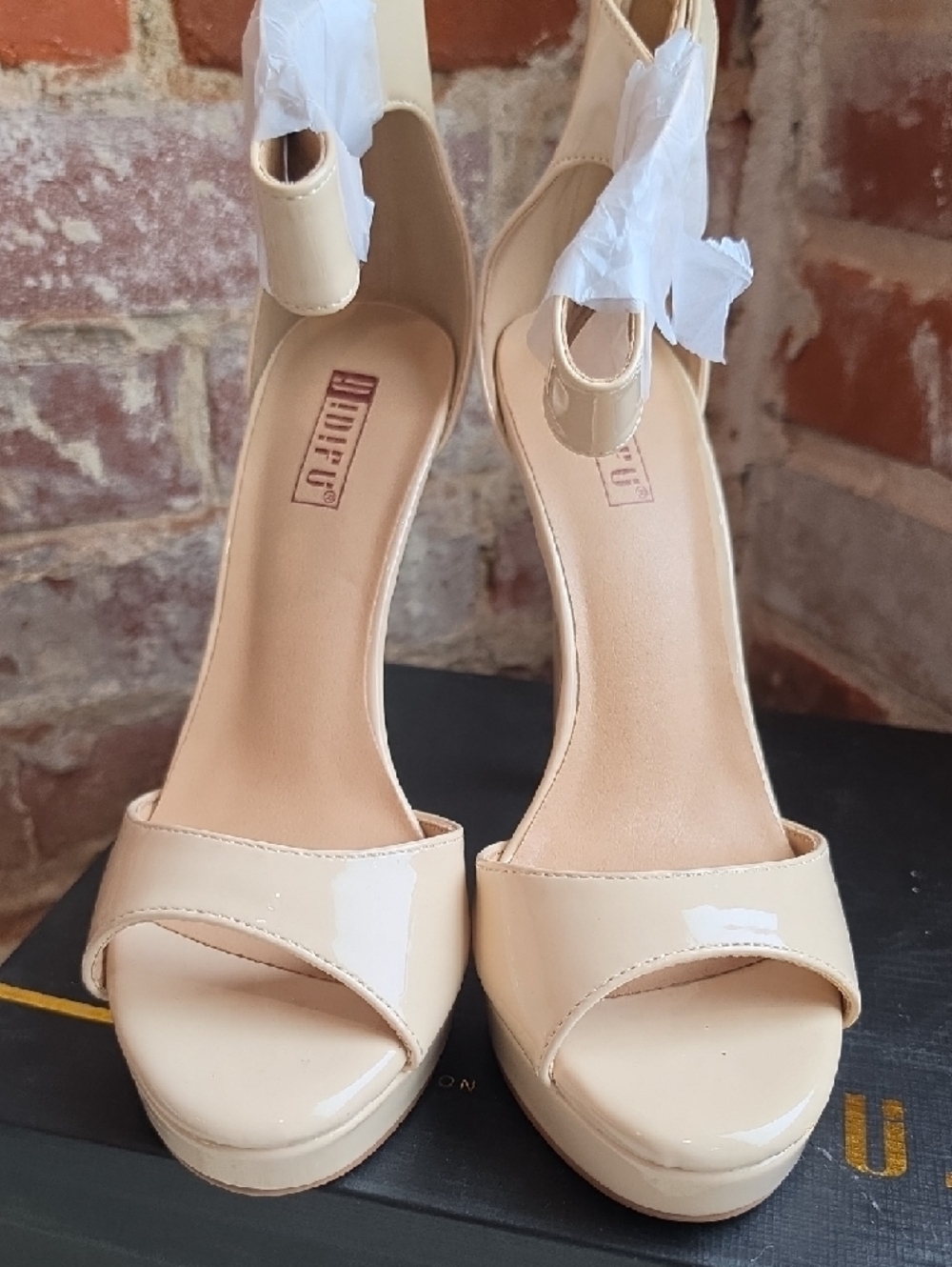 IDIFU Beige Patent Platform Ankle-Strap Stiletto Heels - Picture 3 of 6